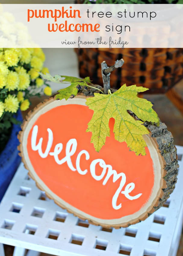 DYI Fall decor - Pumpkin tree stump welcome sign
